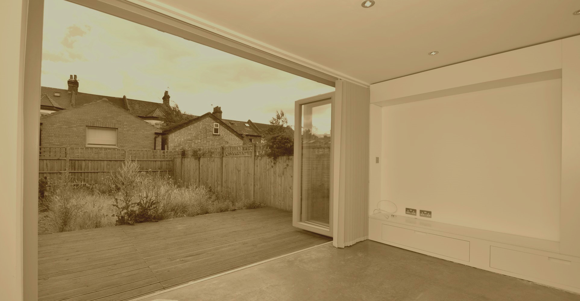 Slider, Glaziers in Clapton, E5